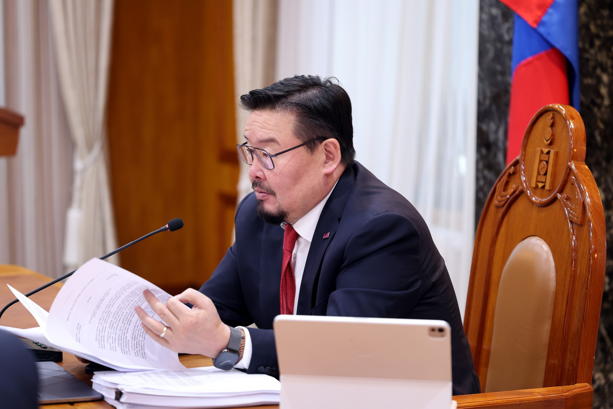 Засгийн газар:  Гурван тэрбум тонн нүүрсний нөөцтэй Төгрөг нуурын бүлэг ордыг төрд буцаан авах шийдвэр гарлаа.